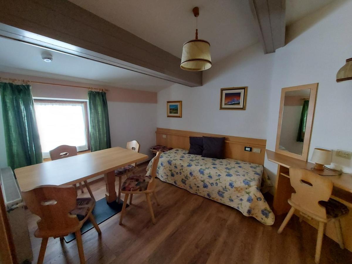 DOLOMITI appart&rooms Varena Extérieur photo